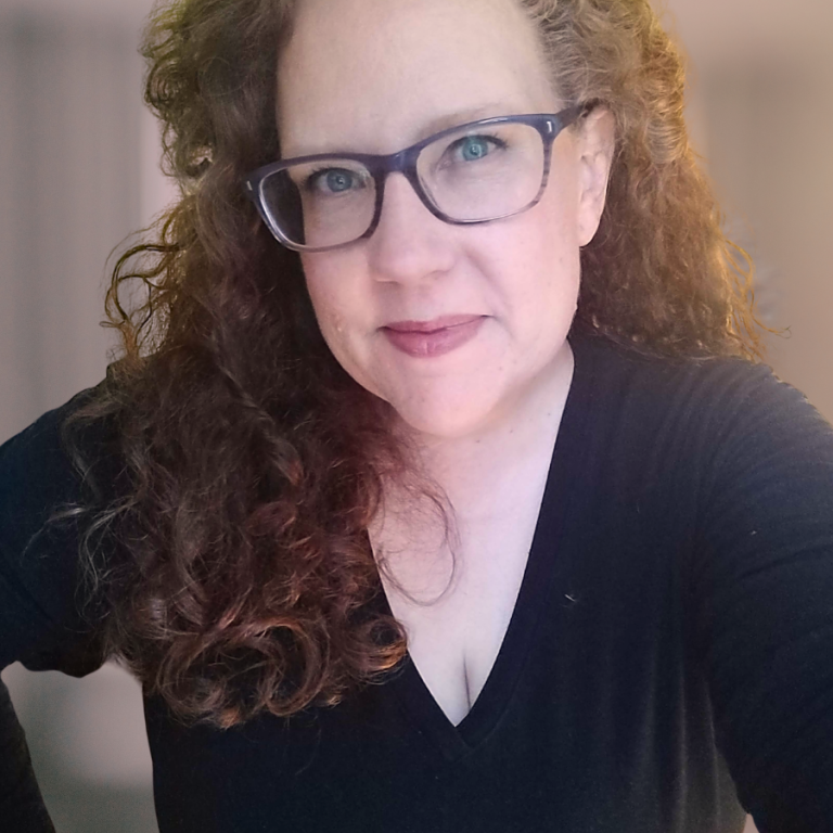 Image of Kelli Goldin, Human Design strategist & practictioner, and founder of kelligoldin.com and Radiant Design